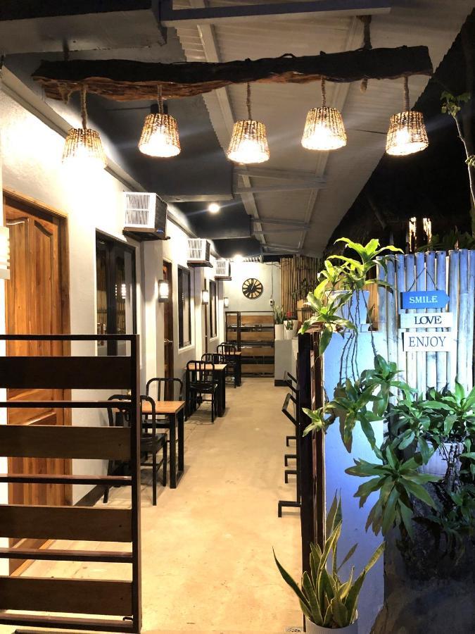 Elisha'S Guest House コロン エクステリア 写真